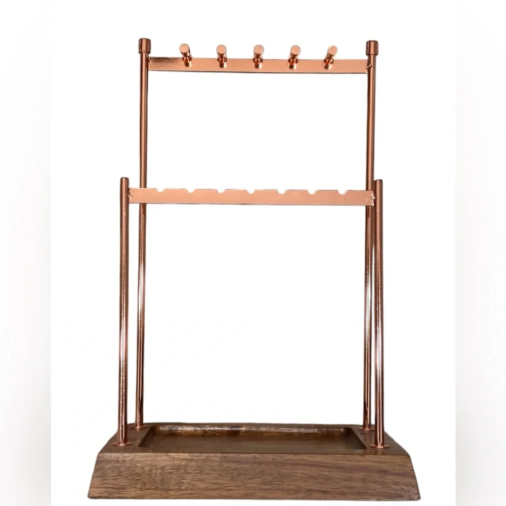 Pretty Rose Gold and Wood Jewelry Organizer. NWOT
